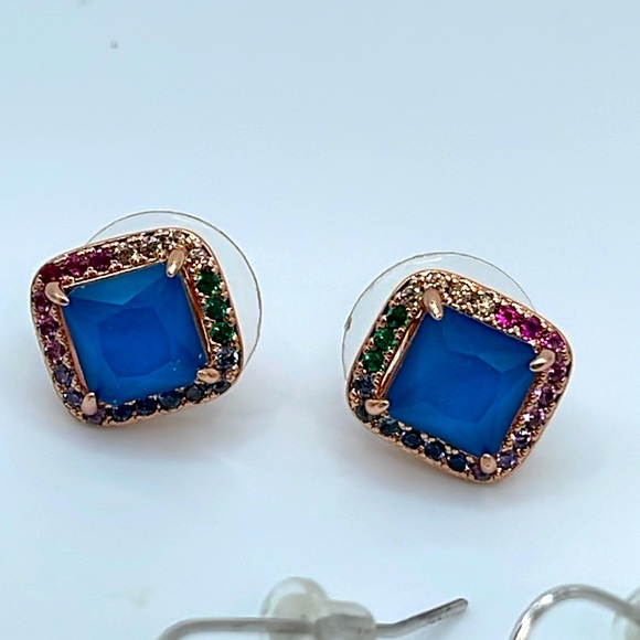 Bomb Party Earrings 4 SETS OF EARRINGS - BRAND NEW never worn NO BOX - Picture 4 of 5